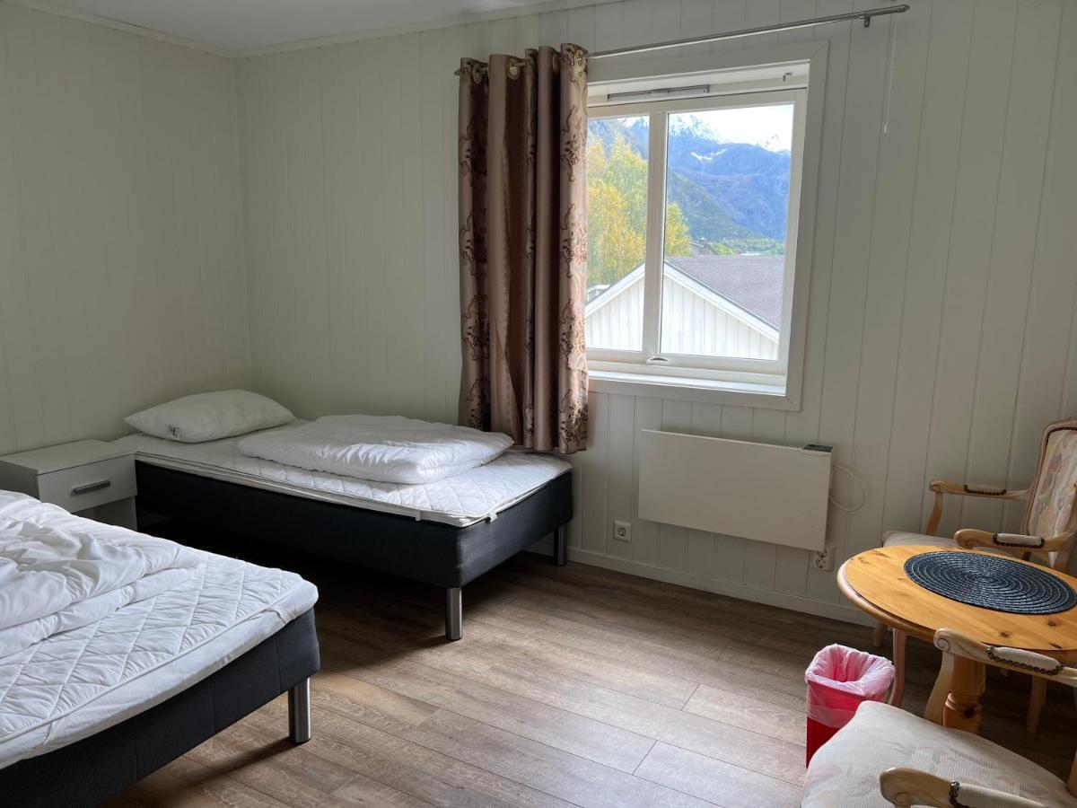 Andalsnes Gustehouse Apartman Kültér fotó